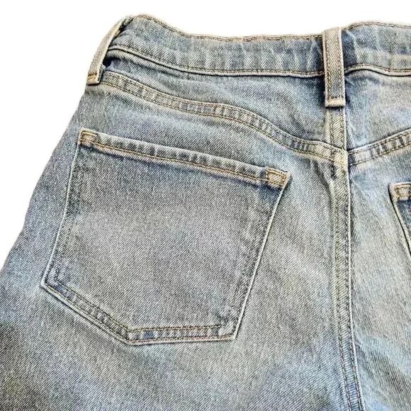 Old Navy Girl's Light Wash Cotton/Poly/Spandex Denim High Rise Rolled Cuff Lace - Picture 7 of 13